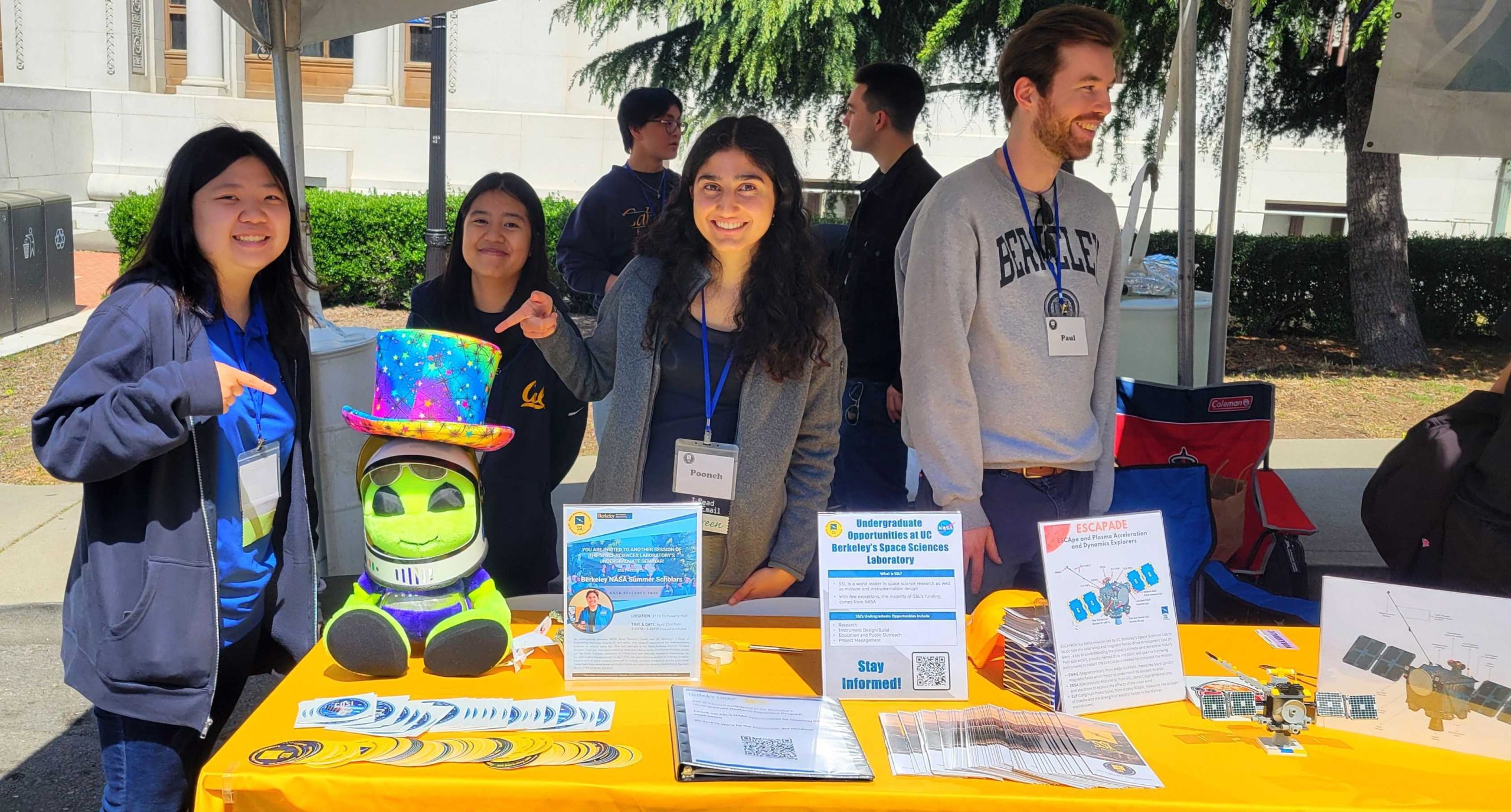 SSL undergrads Emilie Lo, Kefei Wu, Pooneh Zehtabfard