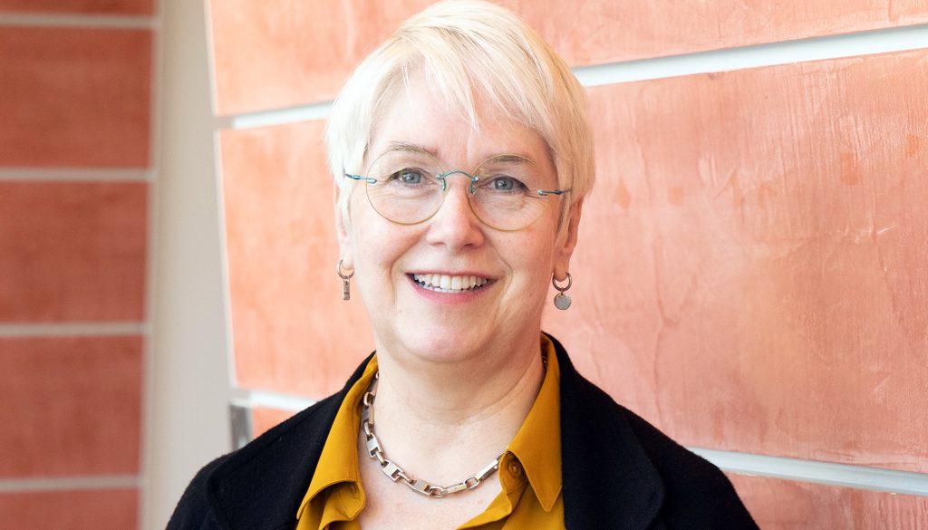 Lindy Elkins-Tanton portrait taken at Space Sciences Laboratory